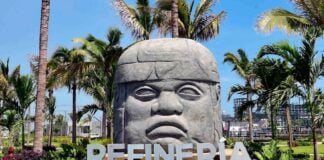 Olmeca refinery entrance